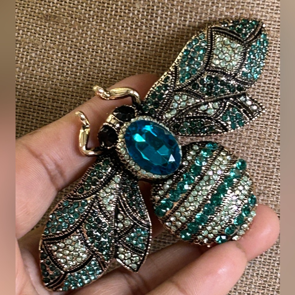 Emerald Crystal Bee Brooch - Designer Style